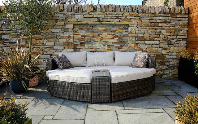 4 Piece Deep Seating Outdoor Daybed with Cushions